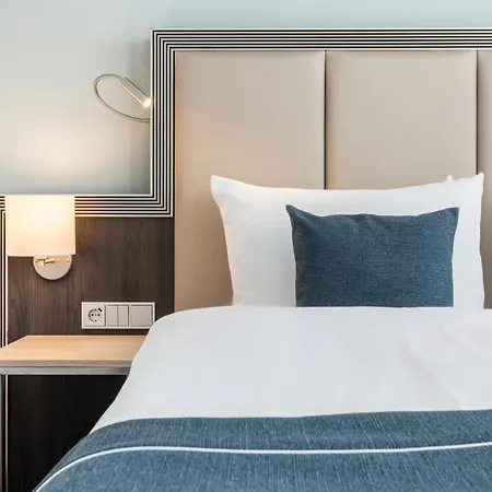 Select Handelshof Hotel 4*