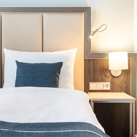 ホテル Garner - Handelshof By Ihg 4*