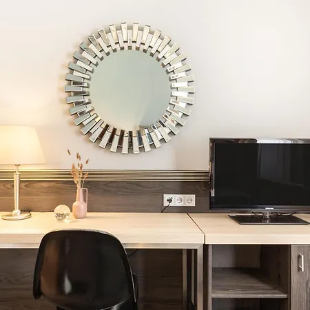 Garner - Handelshof By Ihg Hotel 4*