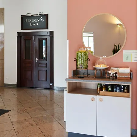 Garner - Handelshof By Ihg 4*